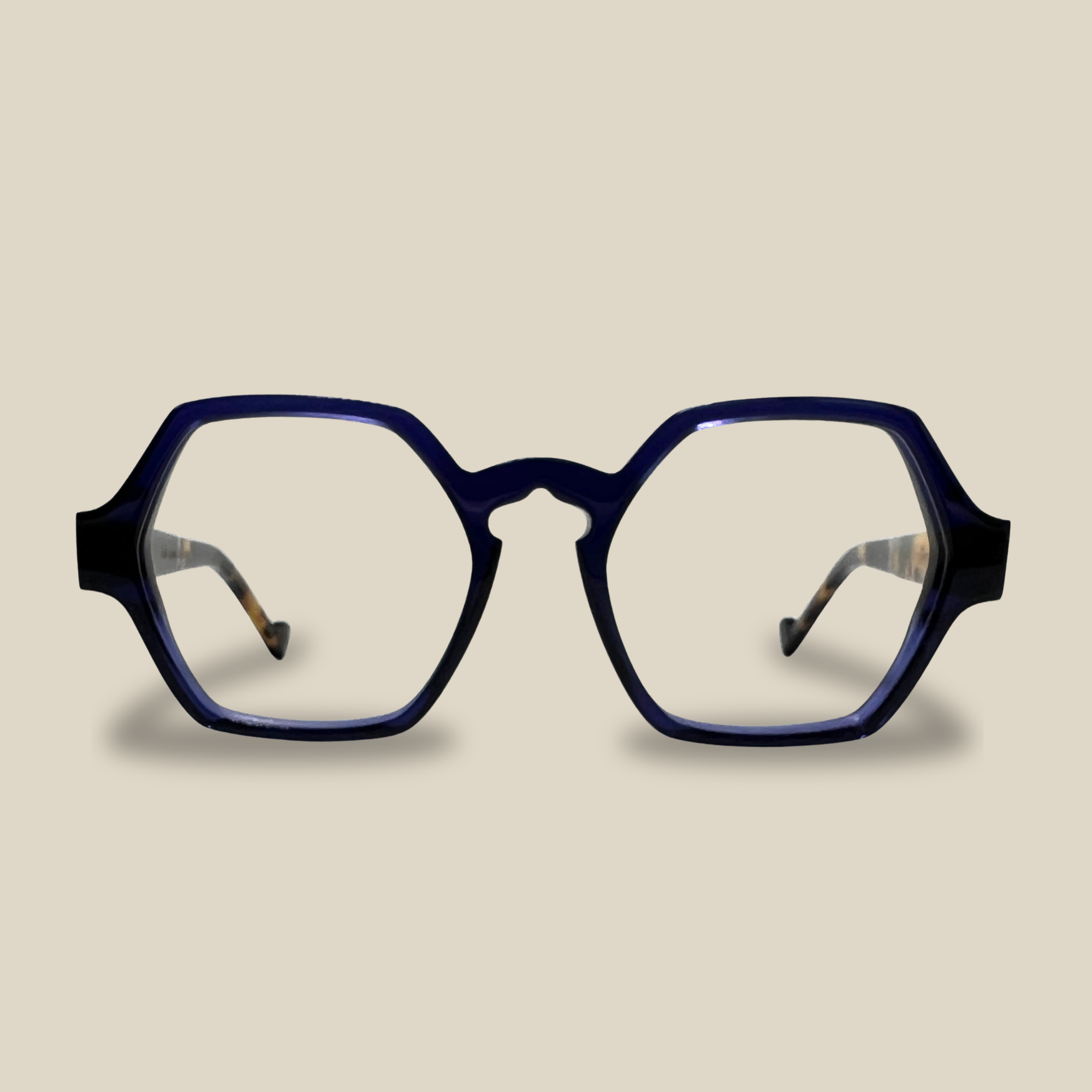 LOUISE – Image 3